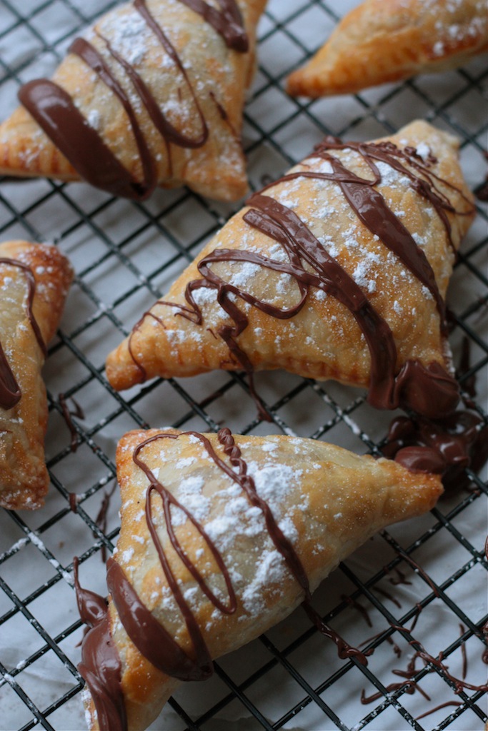 Nutella Cream Cheese Turnovers - www.countrycleaver.com