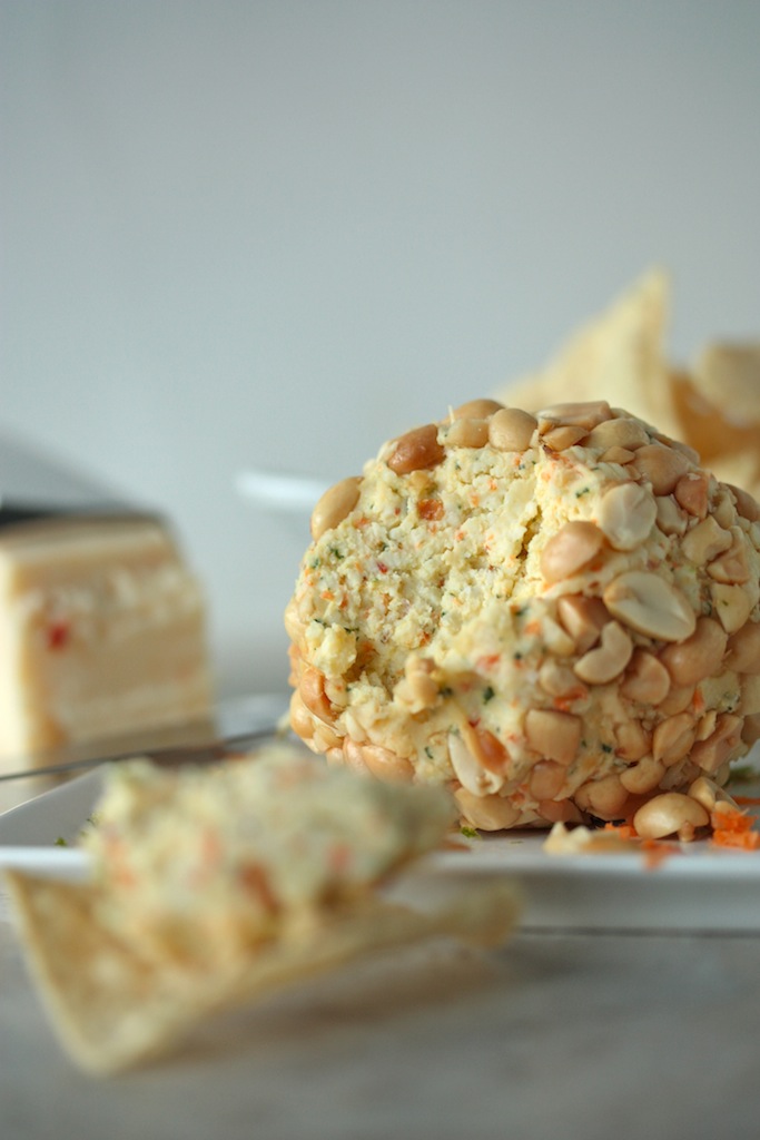 Spicy Thai Cheese Ball - www.countrycleaver.com