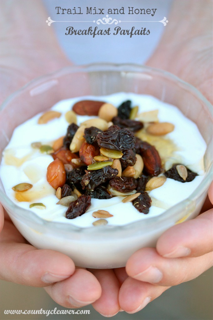 Trail Mix and Honey Breakfast Parfaits - www.countrycleaver.com