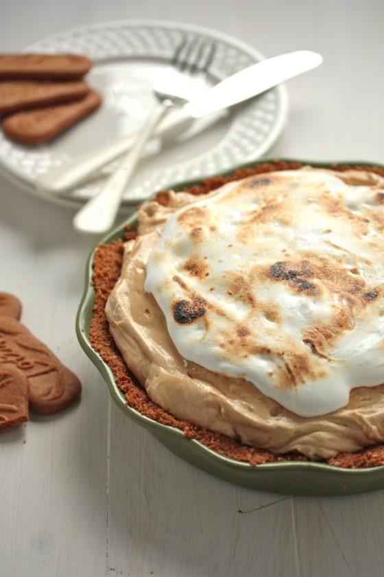 No-Bake Biscoff Pie with Toasted Marshmallow