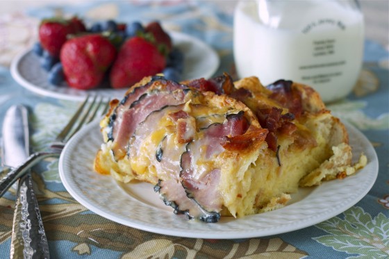 Ham and Cheese Breakfast Bake - www.countrycleaver.com