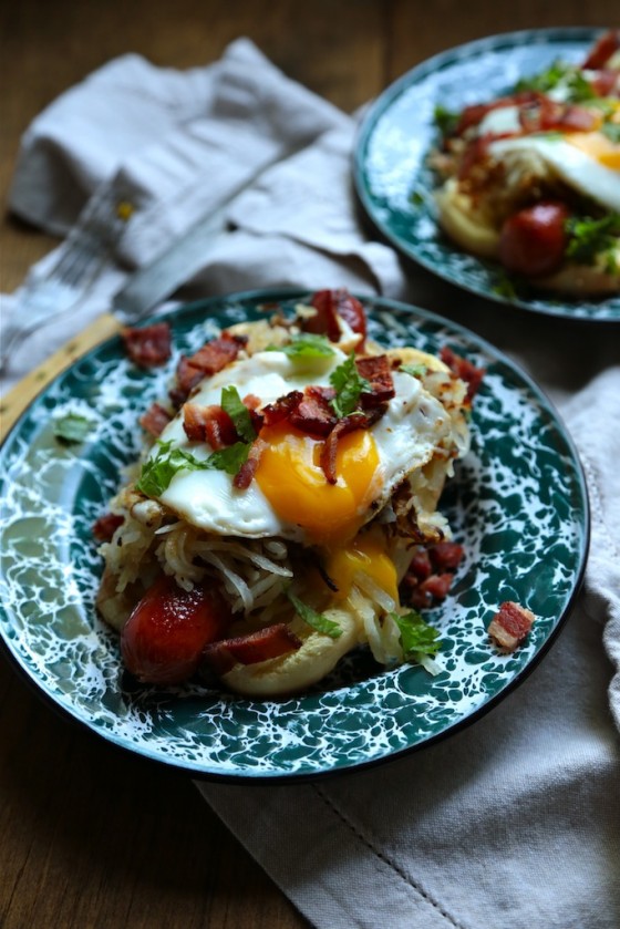 Breakfast Hot Dog - Topped with crispy hashbrowns, a sunny side up egg, cilantro and BACON, duh! - www.countrycleaver.com