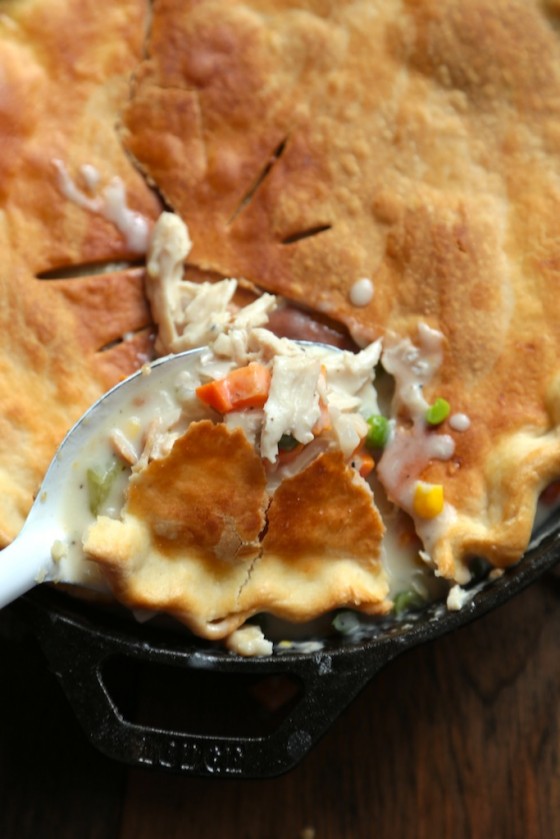 30 Minute Skillet Chicken Pot Pie - Topped with flaky crust just like grandma made, but in record time! - www.countrycleaver.com