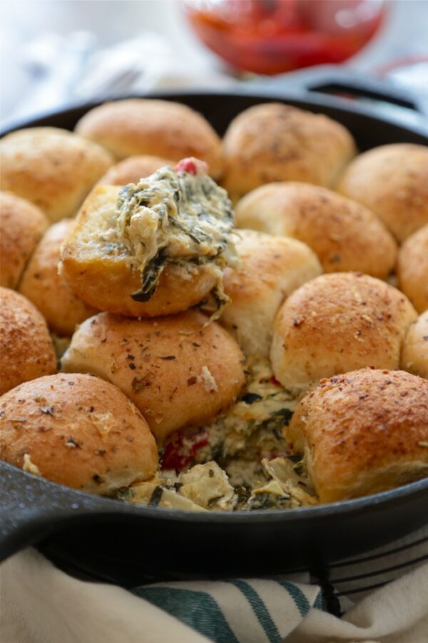 Skillet Roasted Red Pepper Spinach Artichoke Dip with Garlic Rolls