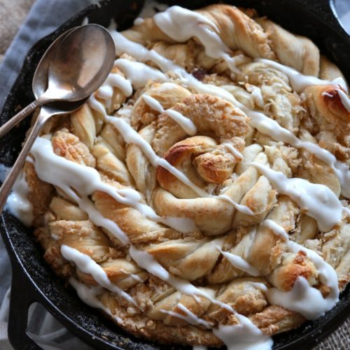 Lemon Coconut Swirl Skillet Danish - www.countrycleaver.com This takes that average cinnamon roll up a million notches!