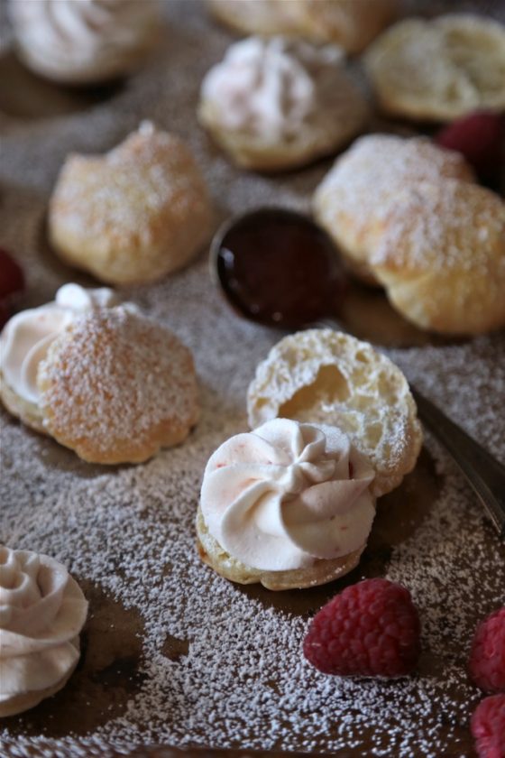 Super Simple Raspberry Cream Puffs - www.countrycleaver.com Use Puff Pastry for these simple treats!