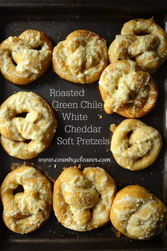 Roasted Green Chile White Cheddar Soft Pretzels - www.countrycleaver.com You never knew making bread could be this EASY!