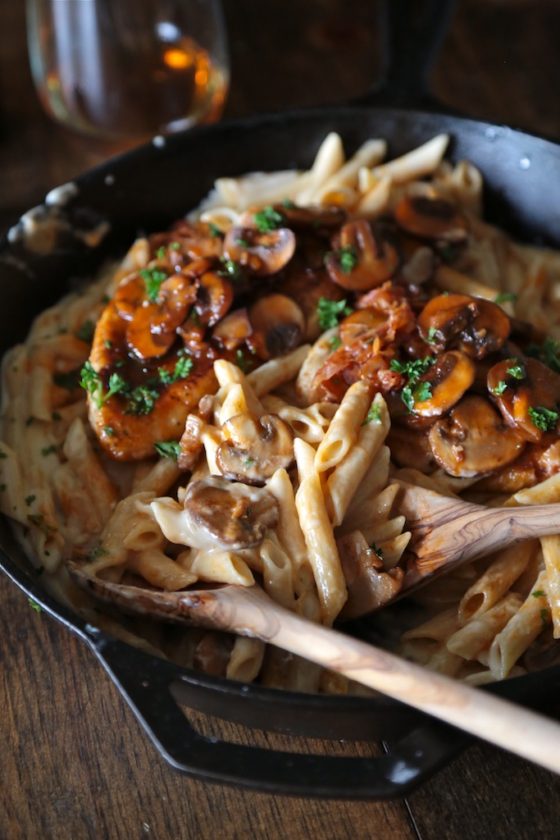 Chicken Marsala Macaroni and Cheese - www.countrycleaver.com