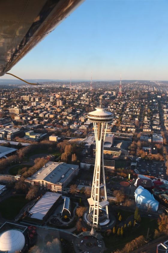 Fly through Seattle and see the best views from the air!! Get right up close to icons you know! - www.countrycleaver.com