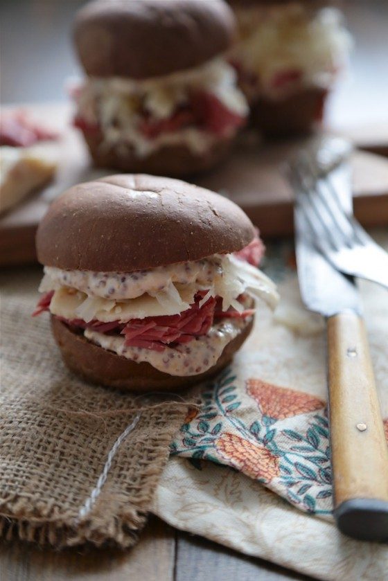 Corned Beef Sliders + 15 More Slow Cooker Appetizers for Game Day- www.countrycleaver.com
