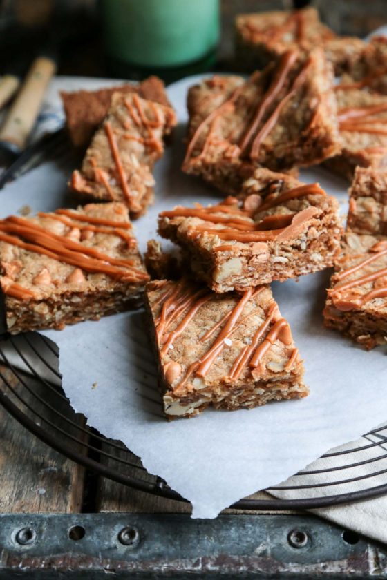 Brown Butter Sea Salt Butterscotch Bars - Jam packed with butterscotch!! www.countrycleaver.com