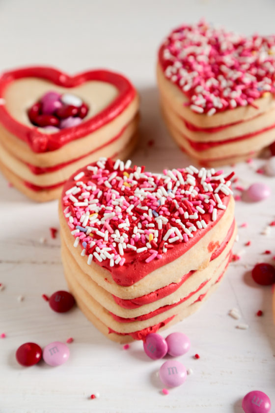 Valentine's Day Surprise Sugar Cookie Stacks - Your Valentine will love to see what's inside!! - www.countrycleaver.com