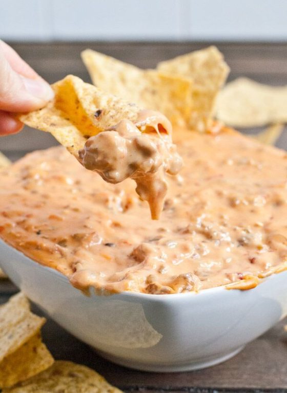 Three Ingredient Slow Cooker Queso + 15 More Slow Cooker Appetizers for Game Day-www.countrycleaver.com