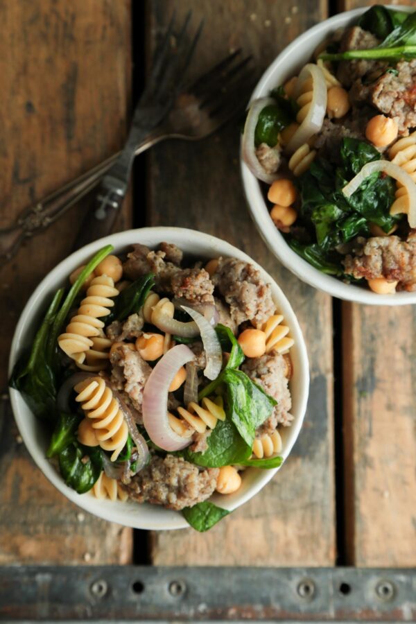 Rotini Pasta with Garbanzo Beans and Sausage - Start to finish in less than 30 minutes! This is a weeknight win! Get this dinner recipes now.