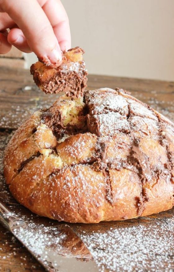 nutella-pull-apart-brioche-bread-25-sweet-and-savory-mouthwatering-party-bread-recipes