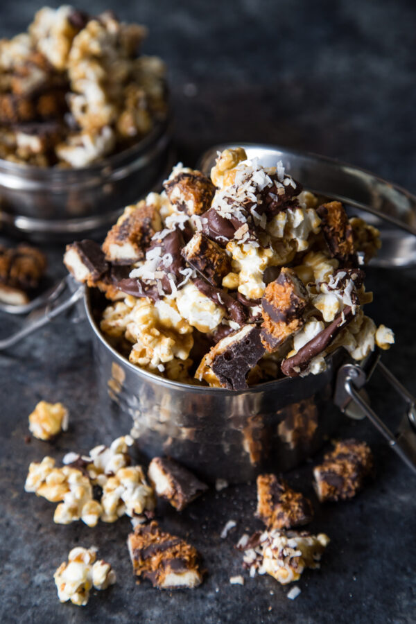 Samoas Moose Munch - Get this and 8 other AMAZING out of the box Girl Scout Cookie Creations!