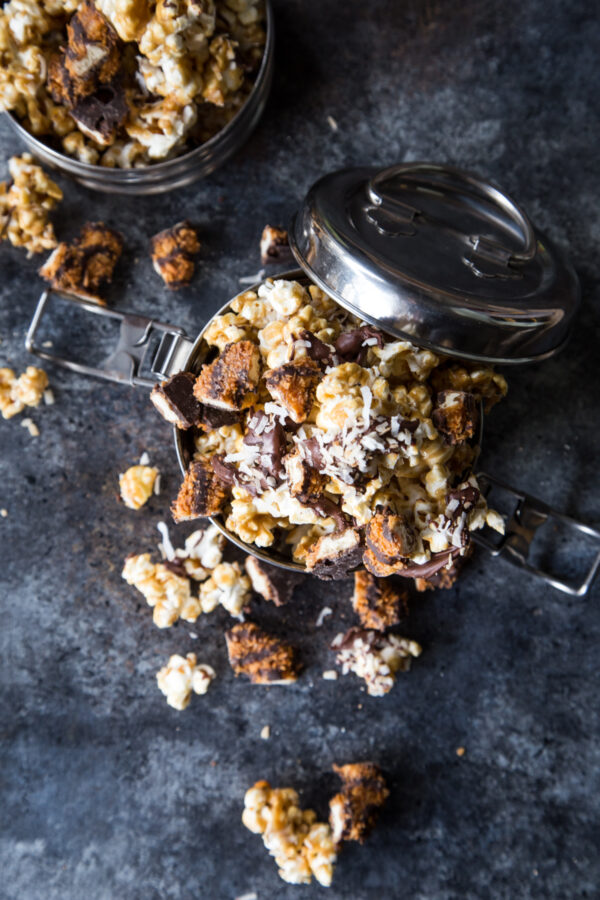 Samoas Moose Munch - Get this and 8 other AMAZING out of the box Girl Scout Cookie Creations!